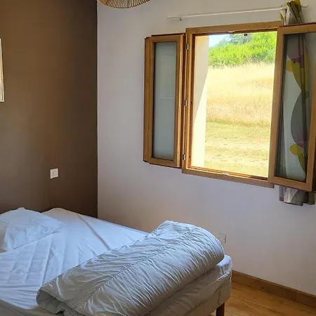 Belle 160 Nyaraló